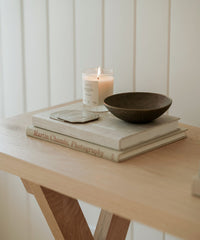Santo Wood Candle